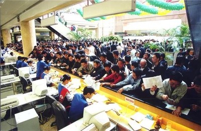 溫州40年通訊變遷 從搖把子電話到萬物互聯